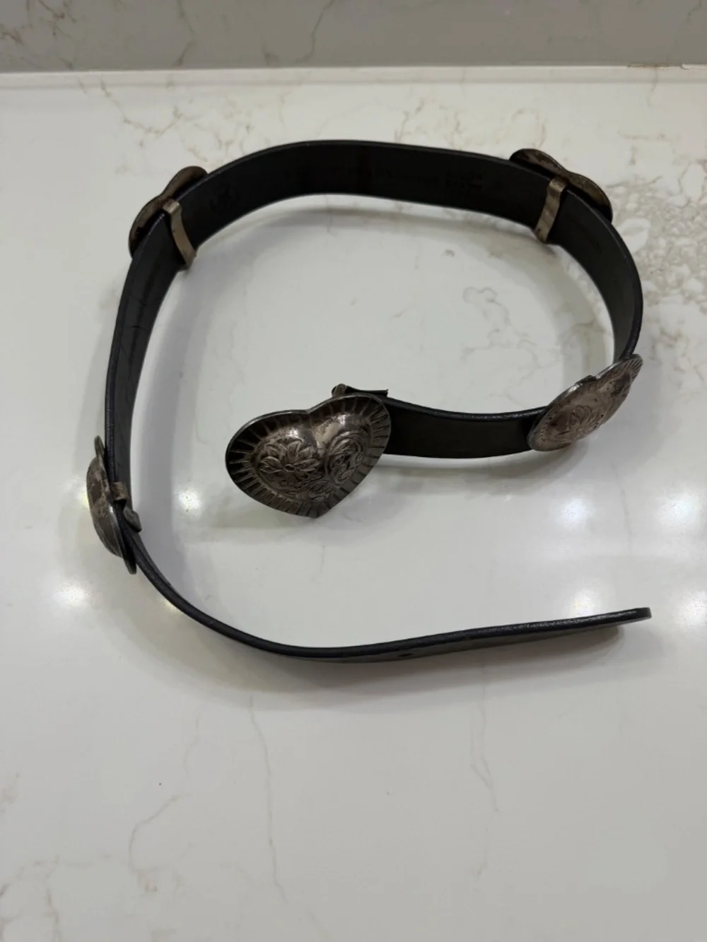 JENNY AND THE BOYS - Women's Belt - HEARTS DESIGN - BLACK Leather - Size M